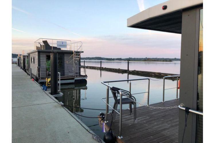 Hausboot Fjord Ankerplatz Mit Biosauna In Schleswig Exterior foto